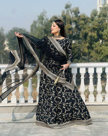 Embroidered Lehenga Choli 3pcs Set With Hand Bag