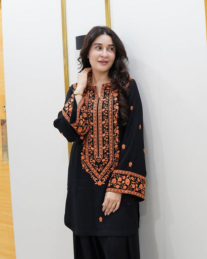 Black Aura 2PC (Farshi Shalwar)