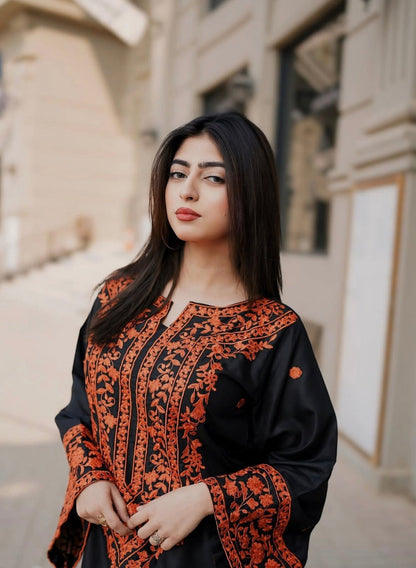 Black Aura 2PC (Farshi Shalwar)