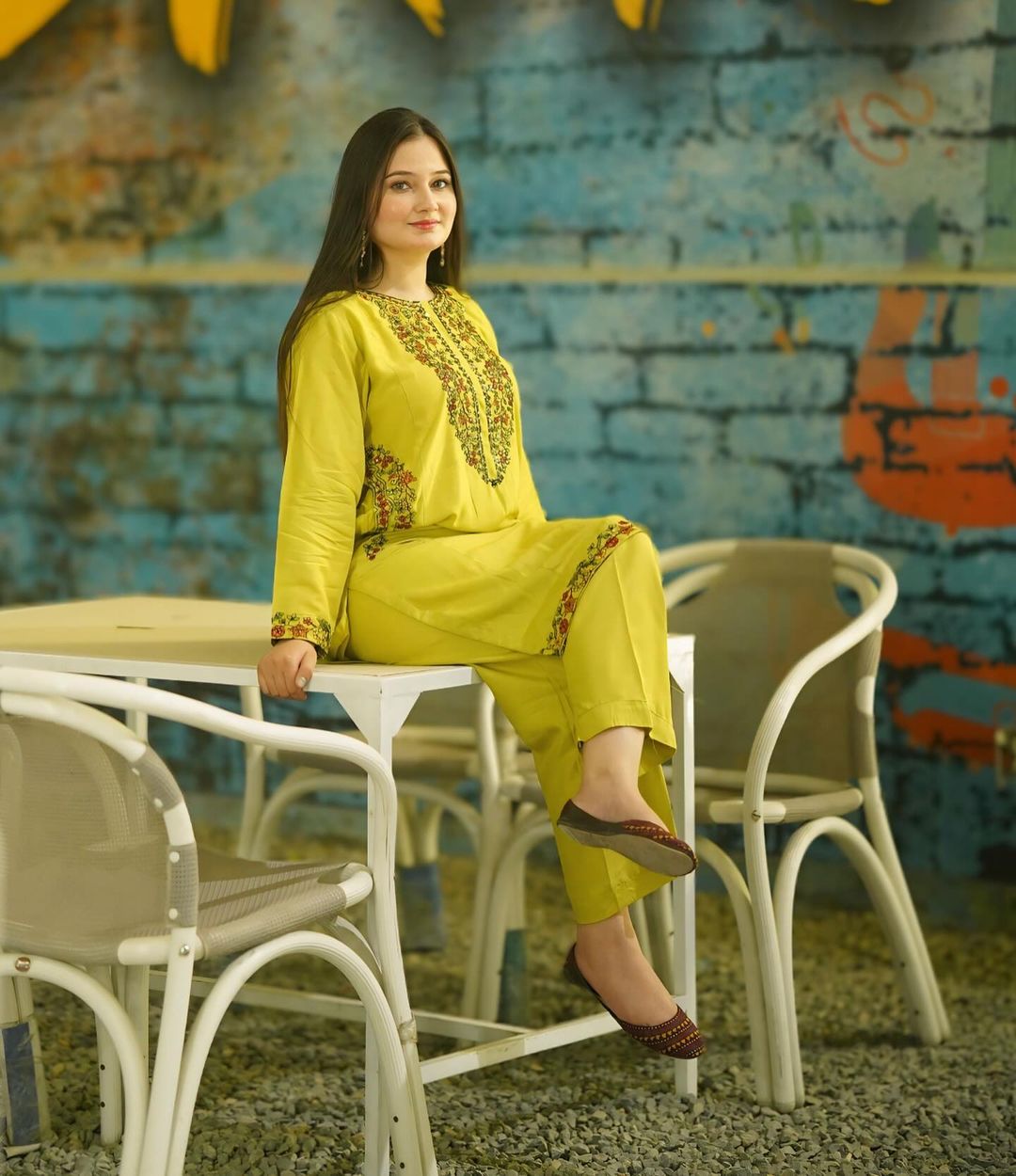 Pocket Sequence Embroidery 2Pc