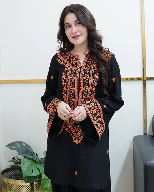 Black Aura 2PC (Farshi Shalwar)